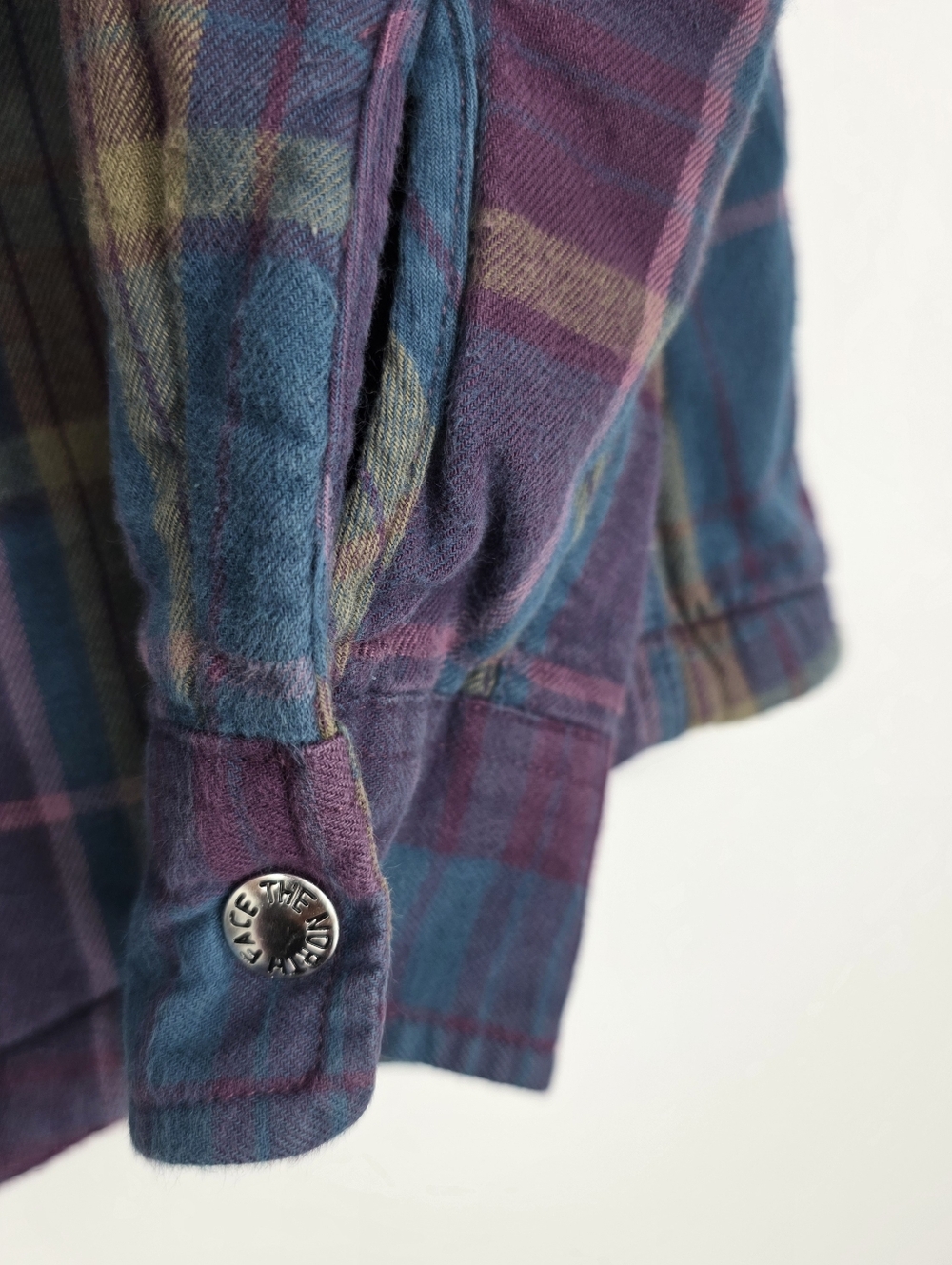 The North Face Women's Plaid Sherpa-Lined Shirt Jacket Size M Purple, Blue. - Picture 7 of 11